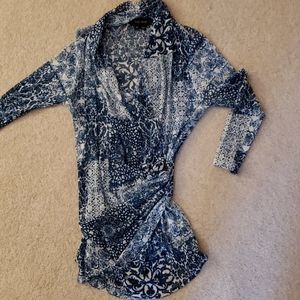 Beautiful blue and white pattern mesh top